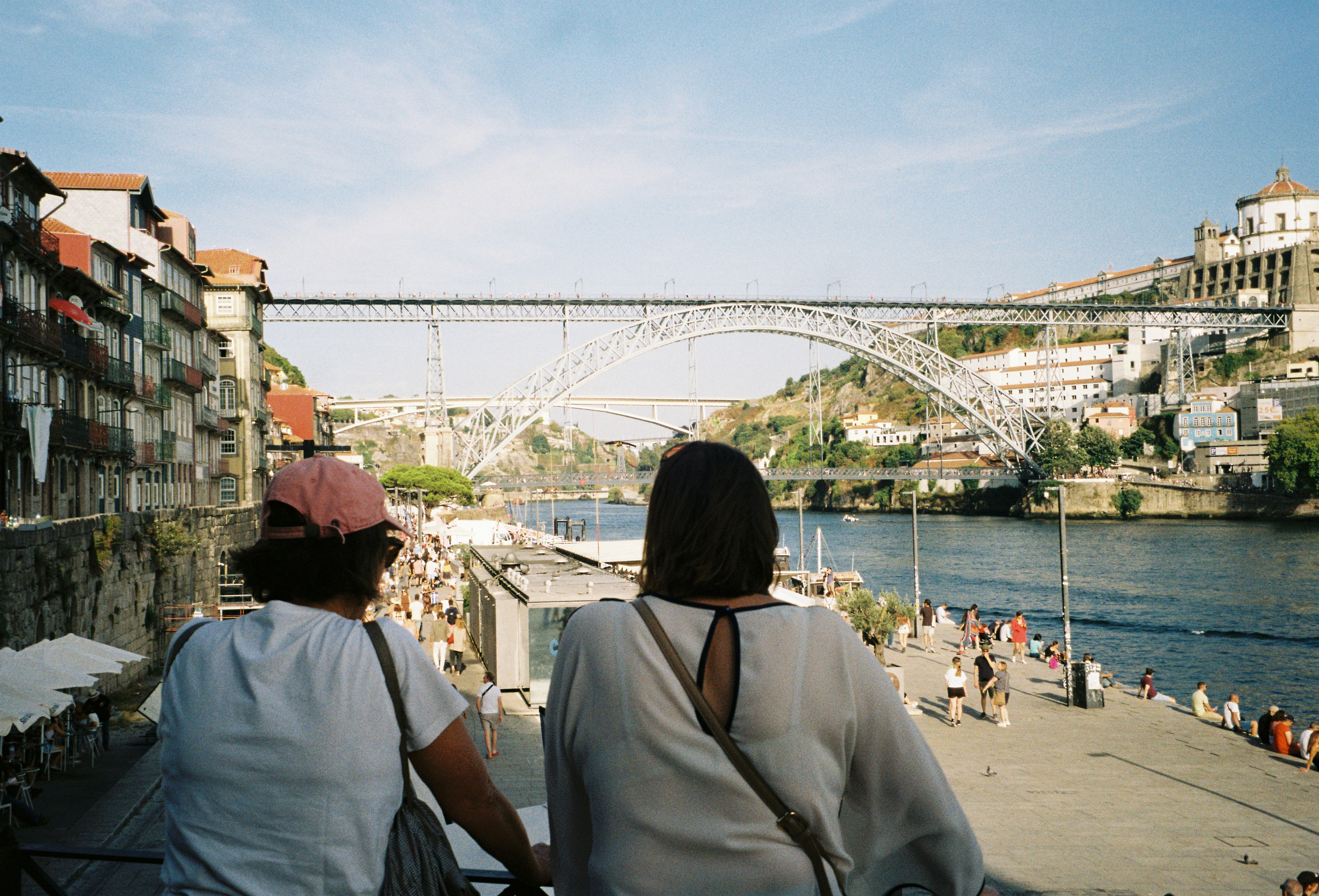 Shopping assistance and personal shopper service in Porto