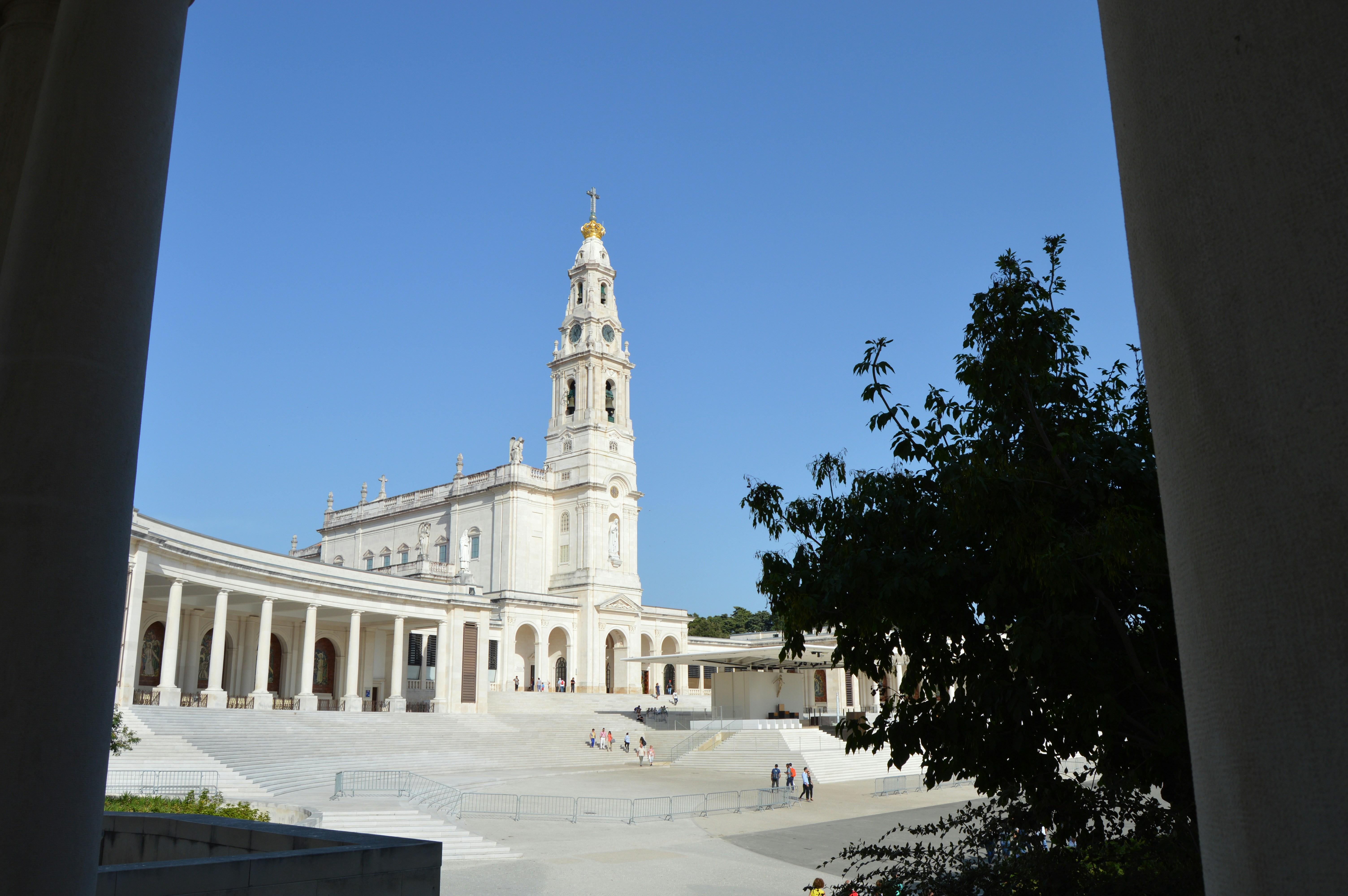 Private tour to Fatima pilgrimage sanctuary in Portugal