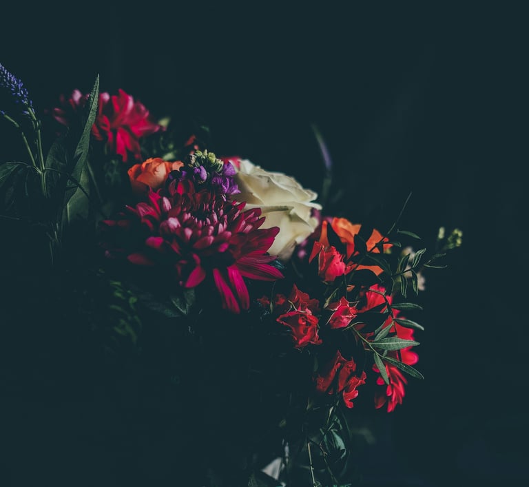 Beautiful personalized floral arrangements in Porto